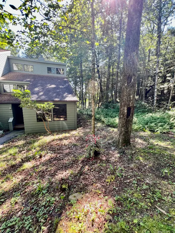 98 Woodside Circle, Torrington, CT 06790