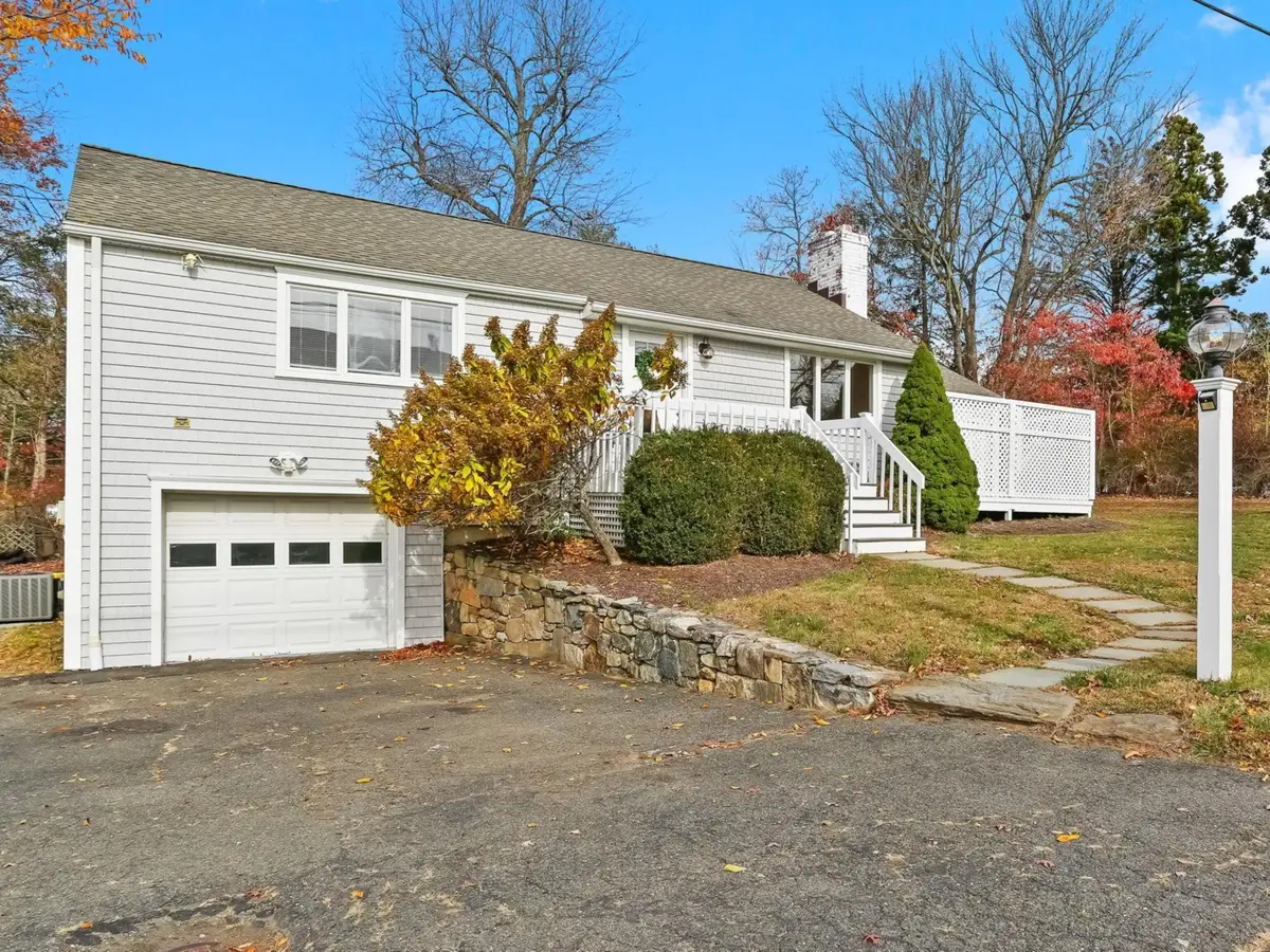 2 Deletta Lane, Westport, CT 06880 - Image #1