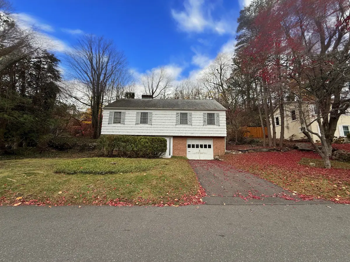 17 Woodlawn Avenue, Norwalk, CT 06854 - Image #1