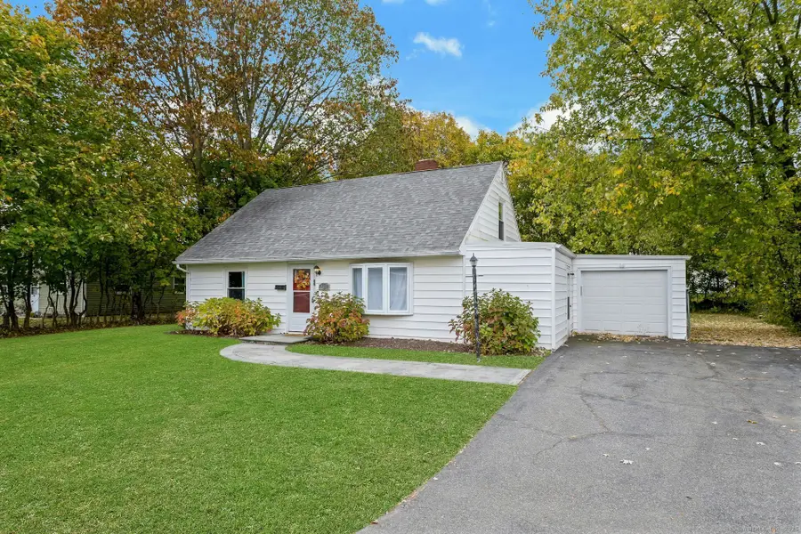 153 Seaver Circle, Bridgeport, CT 06606 - Image #3