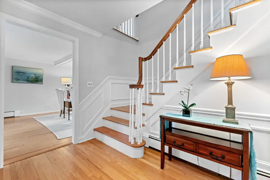 44 Putnam Road, New Canaan, CT 06840 - Image #3