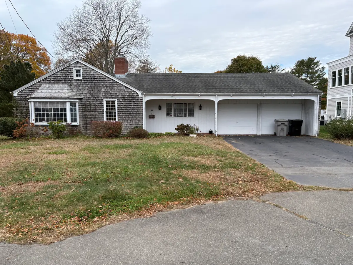 21 Fenwick Street, Old Saybrook, CT 06475 - Image #1