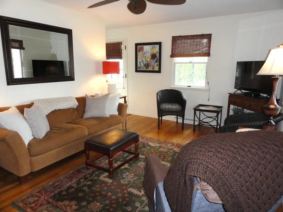 28 Rossie Street, Mystic, CT 06355 - Image #3