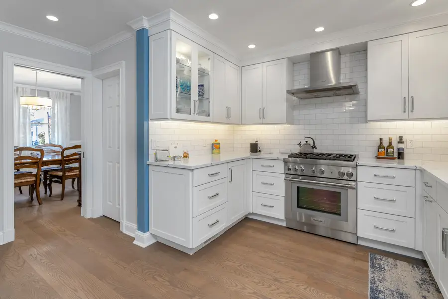 30 Lindsey Avenue, Stamford, CT 06905 - Image #3