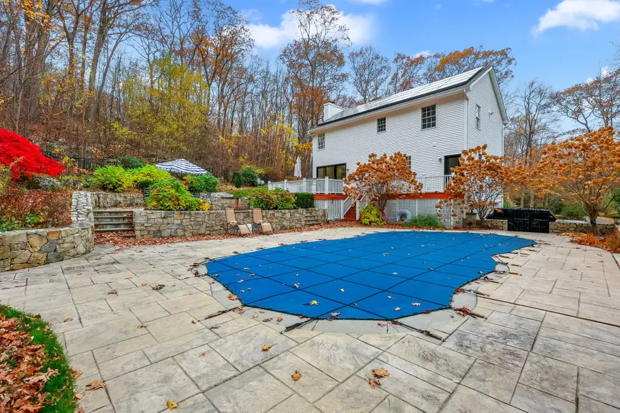 3 Alexandra Drive, New Fairfield, CT 06812 - Image #2