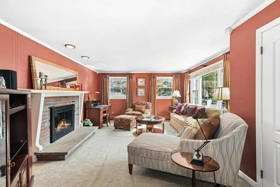 186 Hubbell Avenue, Waterbury, CT 06708 - Image #3