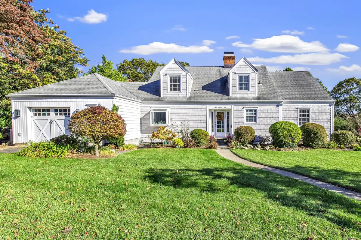 576 Bridgeview Place, Stratford, CT 06614 - Image #1