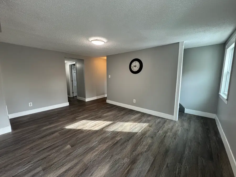 33 Oak Street, Derby, CT 06418 - Image #3