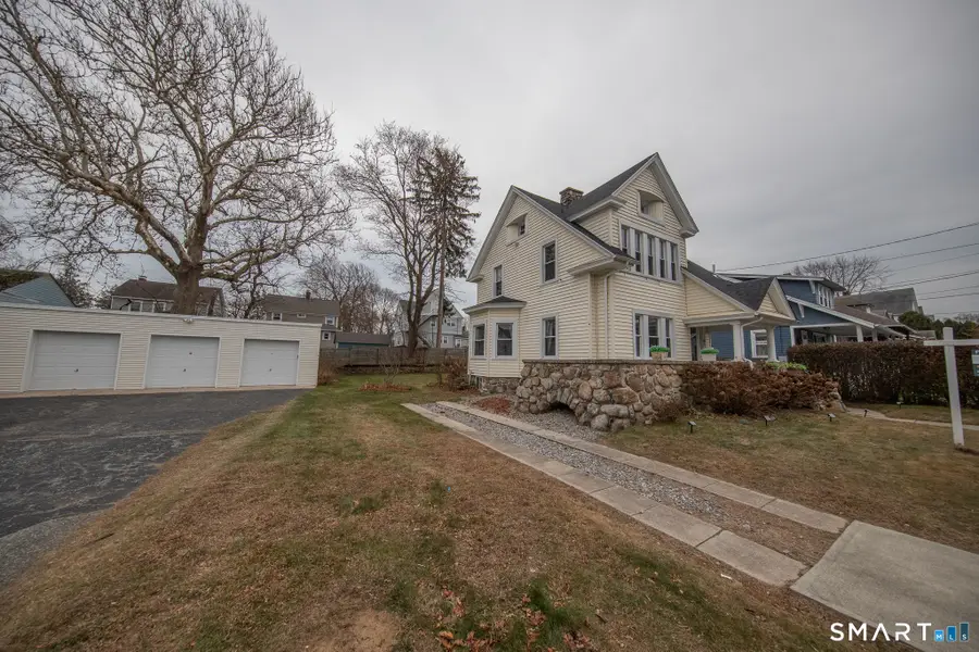 16 Pacific Street, New London, CT 06320 - Image #3