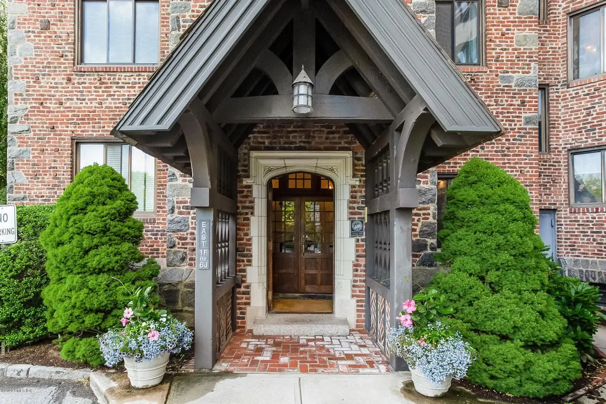 47 Lafayette Place #APT 6J, Greenwich, CT 06830 - #1