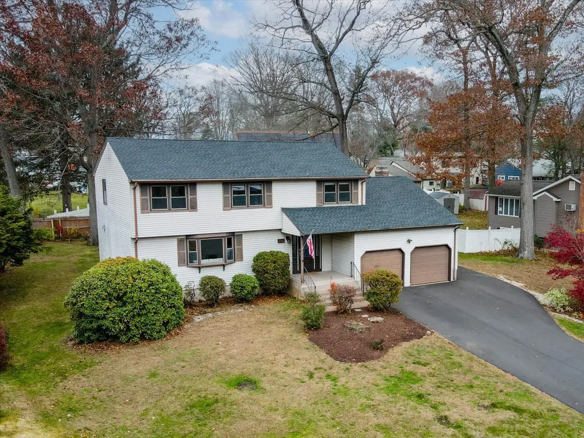 252 Woodmont Drive, East Hartford, CT 06118 - Image #1