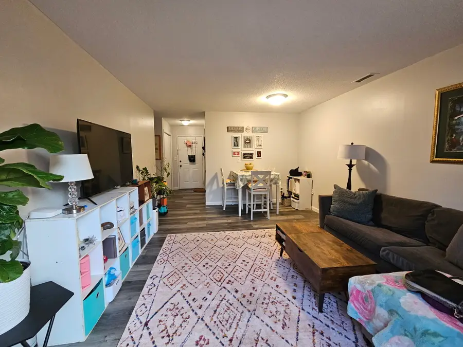 421 Tolland Street #302, East Hartford, CT 06108 - Image #3