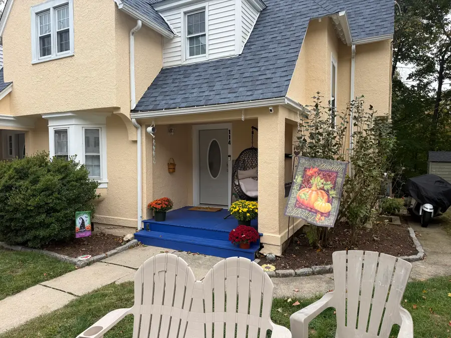 110 Hawthorne Avenue, Derby, CT 06418 - Image #2