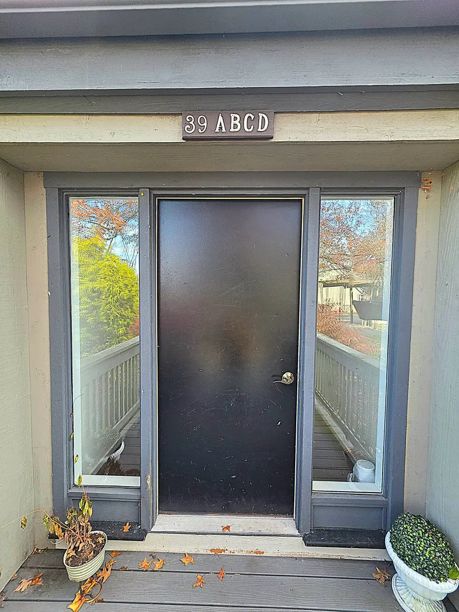 39 Heritage Village #C, Southbury, CT 06488 - Image #2