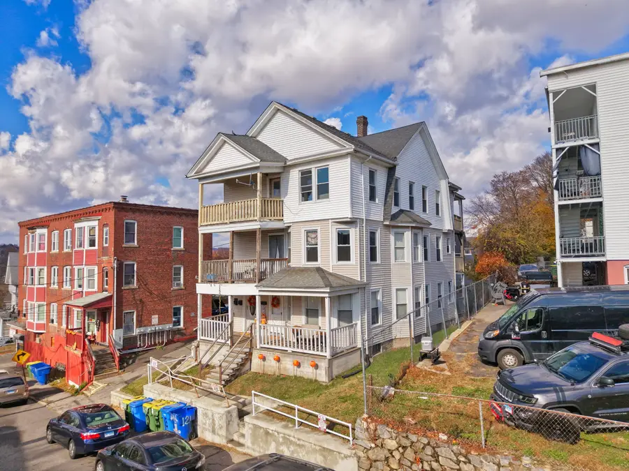 127 Lounsbury Street, Waterbury, CT 06706 - Image #2