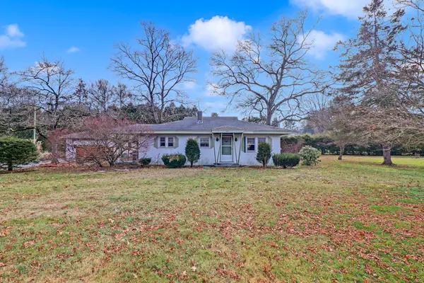 60 Frost Street, Southington, CT 06489