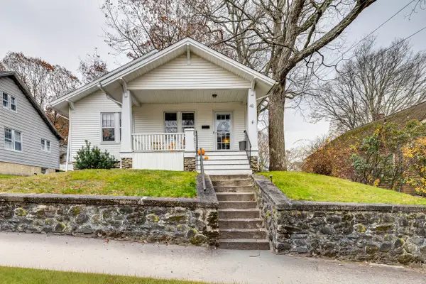 48 Woodbine Street, Waterbury, CT 06705