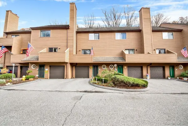 55 Cross Street #B6, Danbury, CT 06810