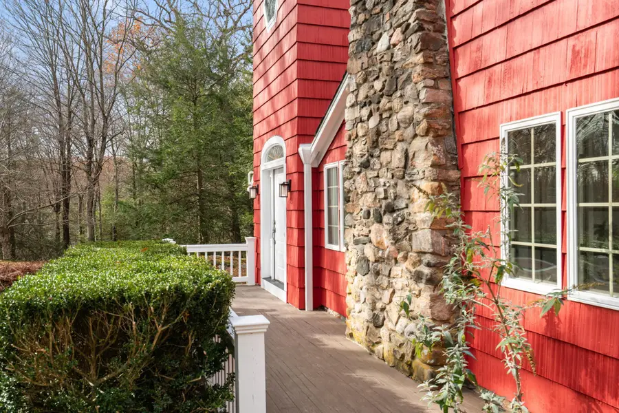 381 West Mountain Road, Ridgefield, CT 06877 - Image #3