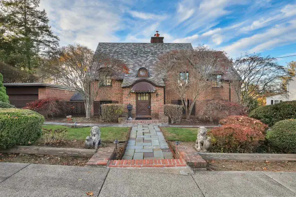 51 Hillcrest Terrace, Meriden, CT 06450