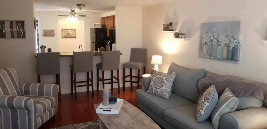 51 Brook Street #APT 5A, Naugatuck, CT 06770 - Image #3