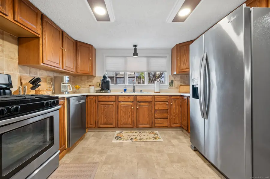 9 Cook Street, Manchester, CT 06040 - Image #3