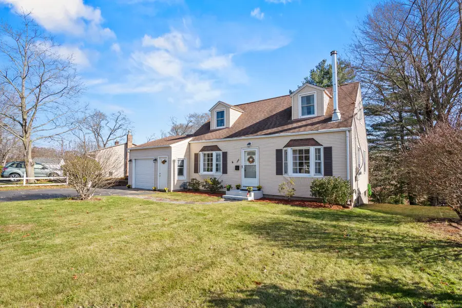 186 Pondview Drive, Southington, CT 06489 - Image #2