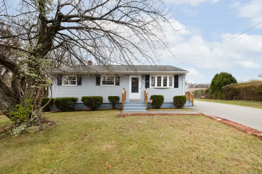 84 Eileen Road, West Haven, CT 06516 - Image #2