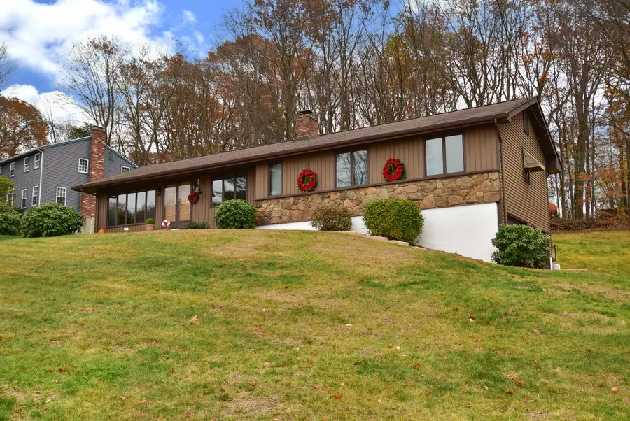 12 Austin Drive, Vernon, CT 06066 - Image #2