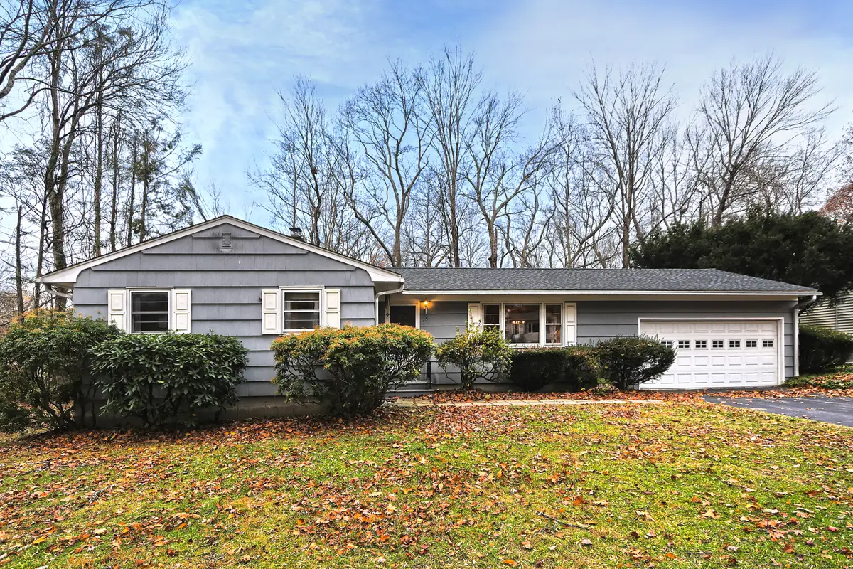 25 Glen Drive, Ansonia, CT 06401 - Image #1