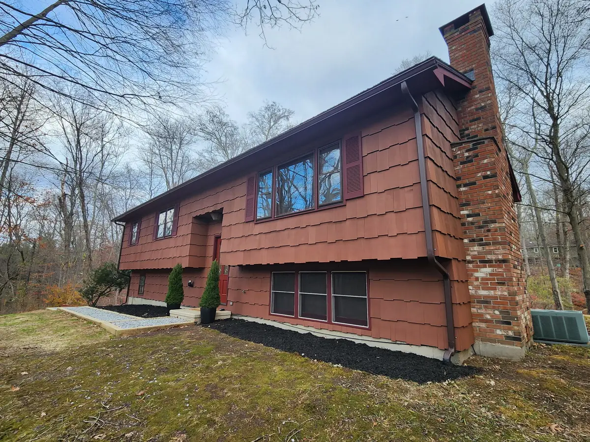 44 West Street, Oxford, CT 06478 - Image #1