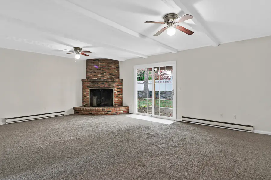 30 Honeysuckle Drive, Norwalk, CT 06851 - Image #2