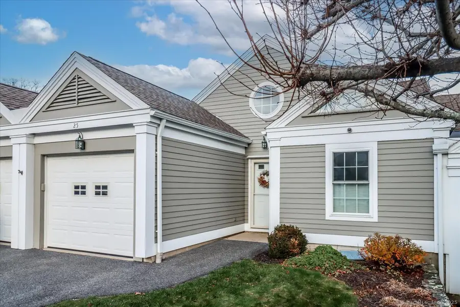 25 St George Place, Newtown, CT 06482 - Image #2