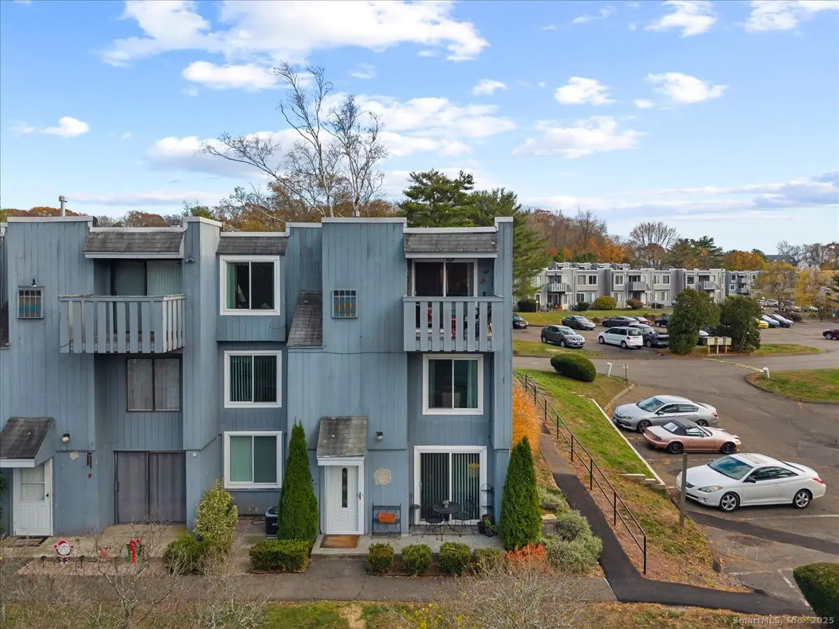 8 Birch Lane #A, East Haven, CT 06513 - Image #1