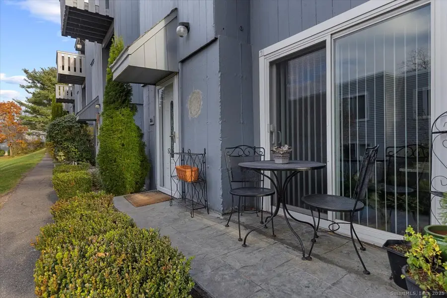 8 Birch Lane #A, East Haven, CT 06513 - Image #2