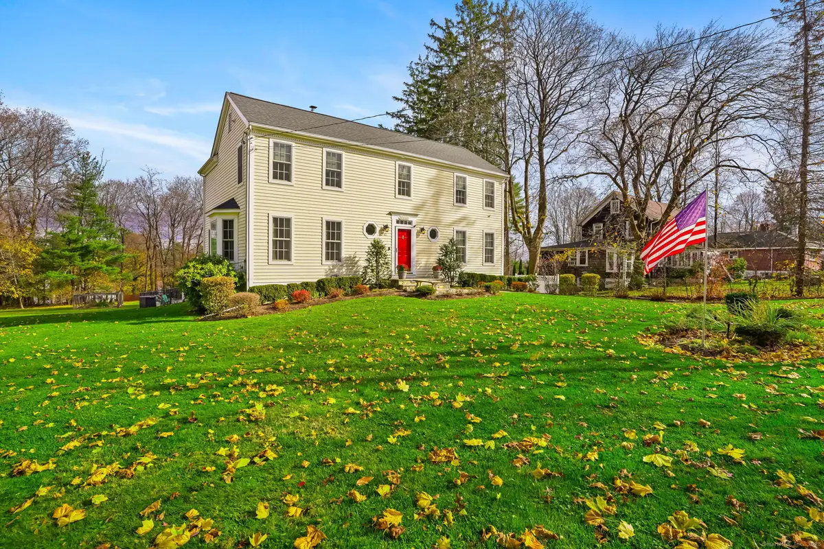 112 Soundview Road, Ridgefield, CT 06877 - Image #1