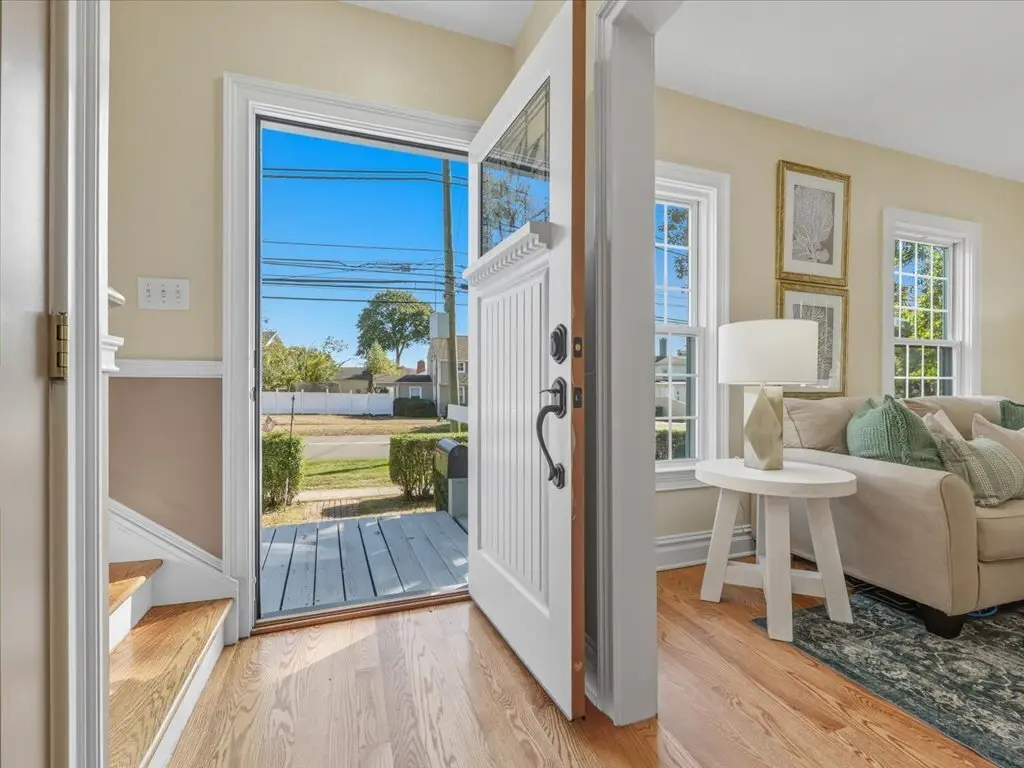 217 Huntington Road, Stratford, CT 06614 - Image #1