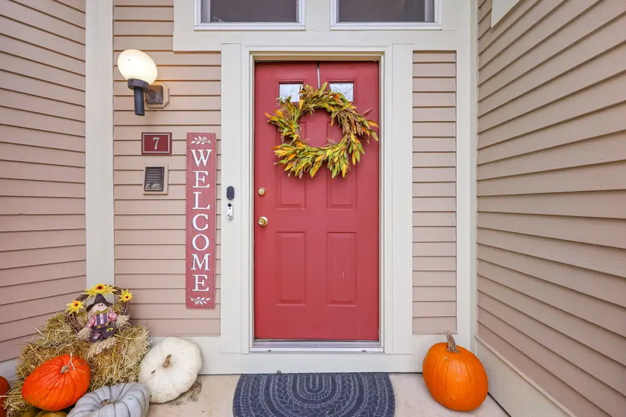 7 Silversmith Drive, Danbury, CT 06811 - Image #3