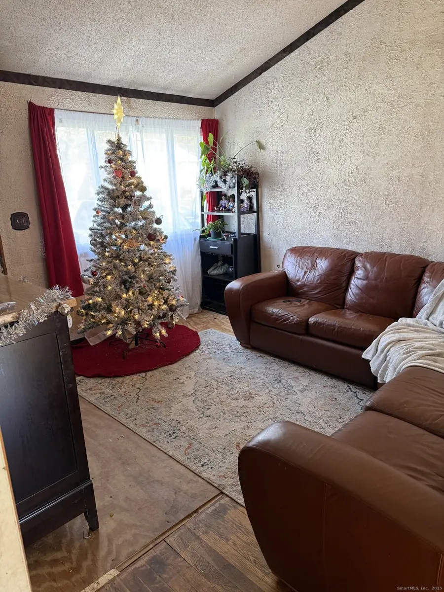 165 Parkview Street, Meriden, CT 06451 - Image #3