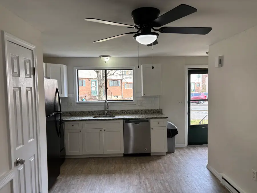 39 Horton Hill Street #9B, Naugatuck, CT 06770 - Image #2