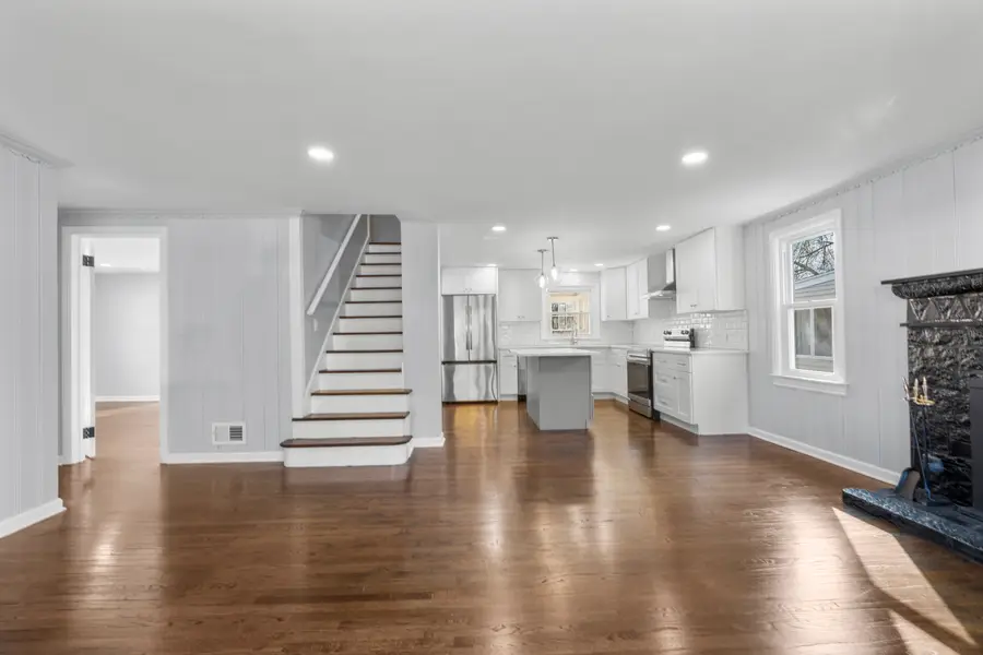 26 Lawncrest Road, West Haven, CT 06516 - Image #3