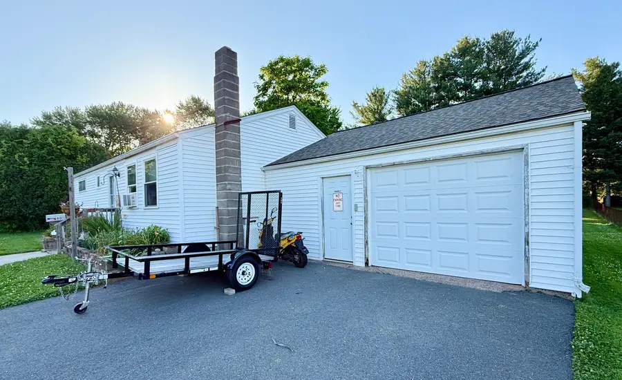 80 Birchwood Drive, Middletown, CT 06457 - Image #2
