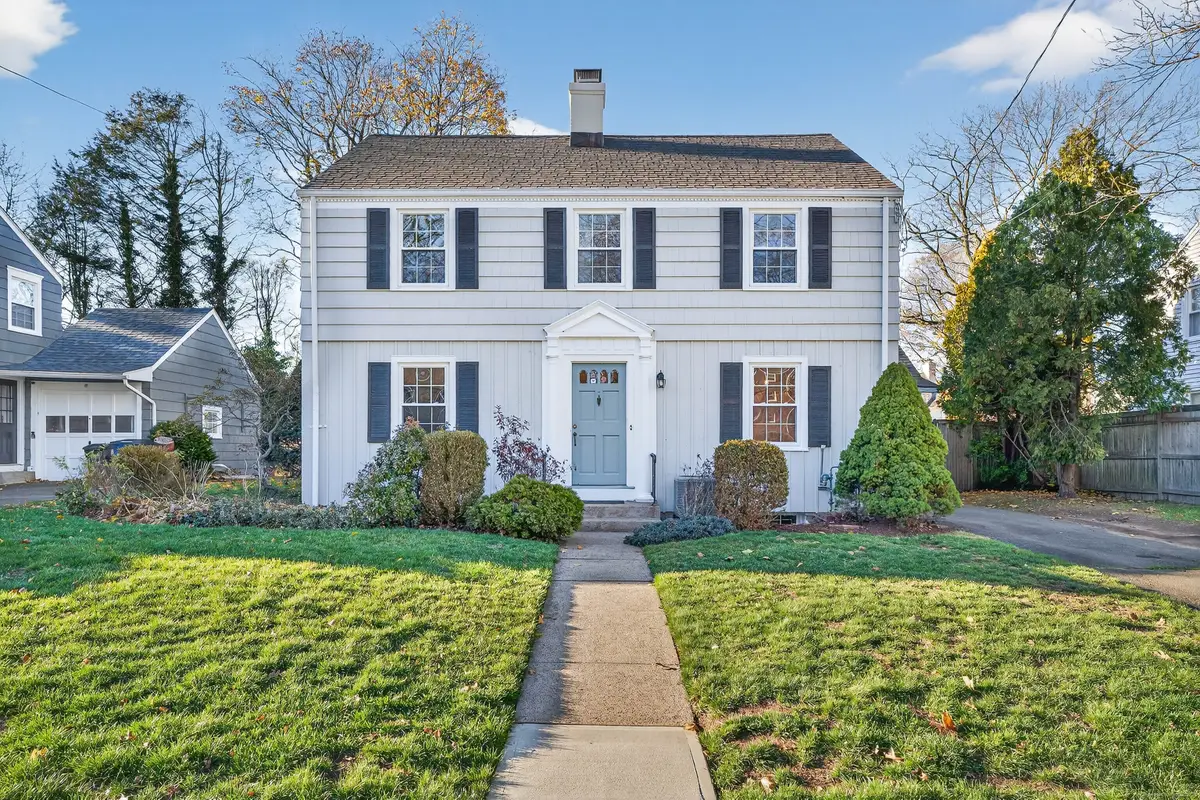 36 Birch Drive, New Haven, CT 06515 - Image #1