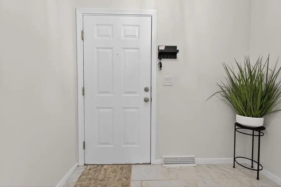 30 Larkspur Drive #30, Cromwell, CT 06416 - Image #2