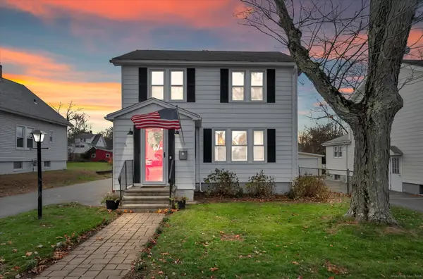 49 High Street, Wallingford, CT 06492