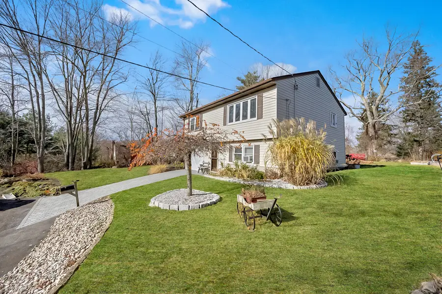 25 Parkwood Avenue, Waterbury, CT 06708 - Image #3