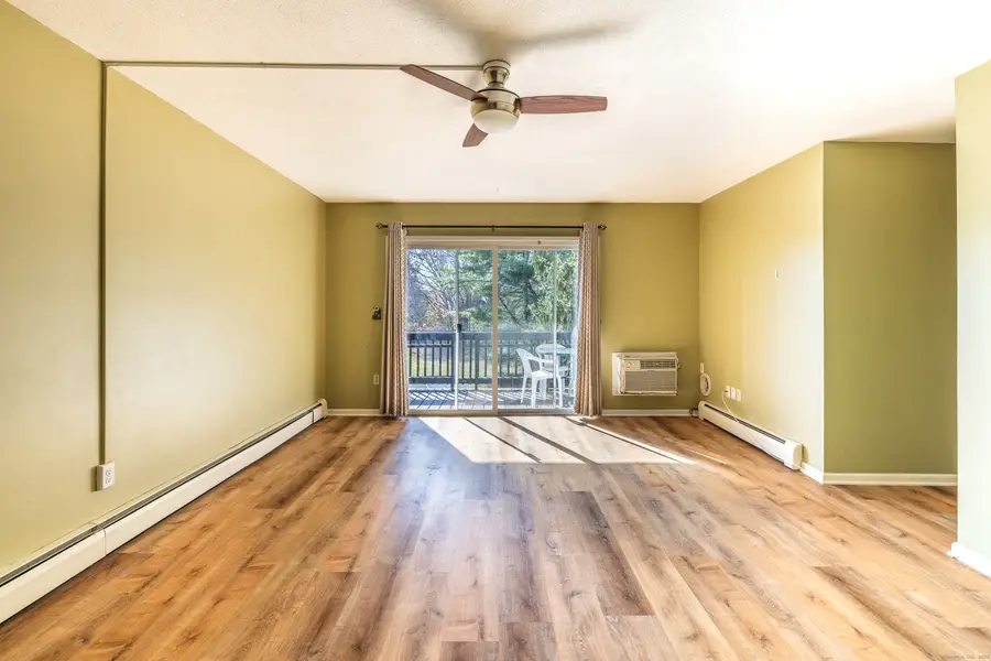 67 Balance Rock Road #APT 16, Seymour, CT 06483 - Image #3