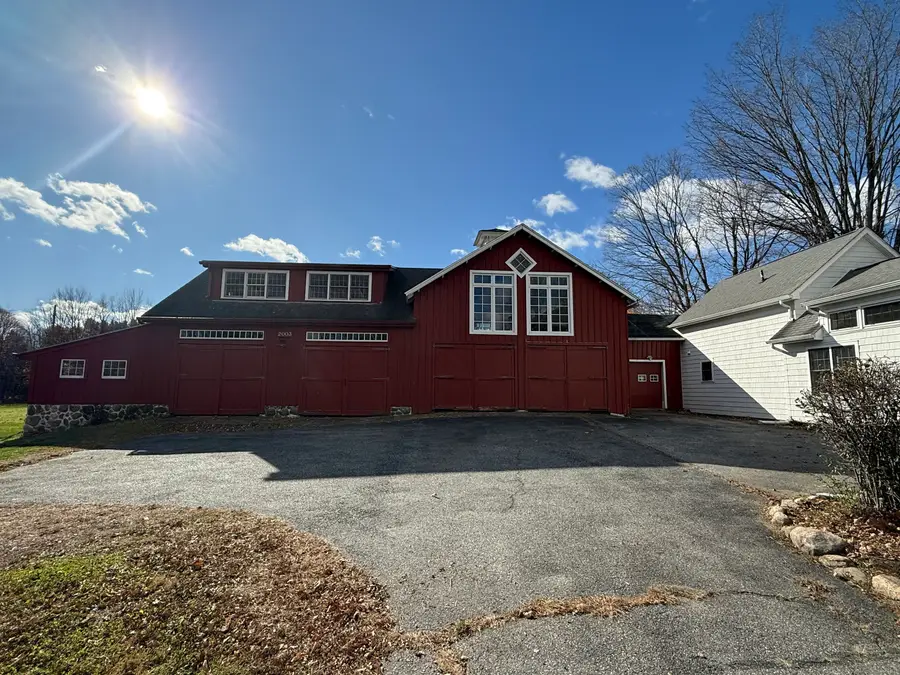 927 Trumbull Highway, Lebanon, CT 06249 - Image #2