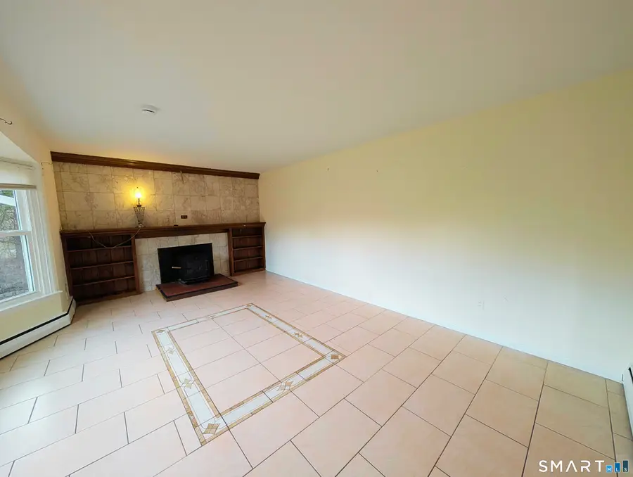 205 Nichols Avenue, Shelton, CT 06484 - Image #3