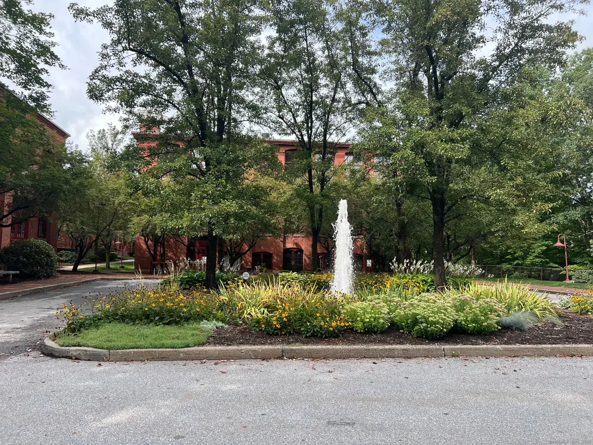 839 Main Street #APT 104, Torrington, CT 06790 - Image #1